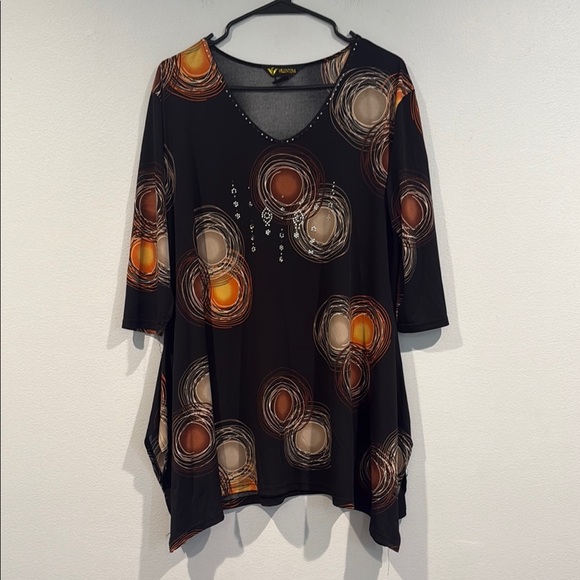 Valentina Tops - Valentina Black and Orange Asymmetrical Tunic with 3/4 Sleeves - Size Large